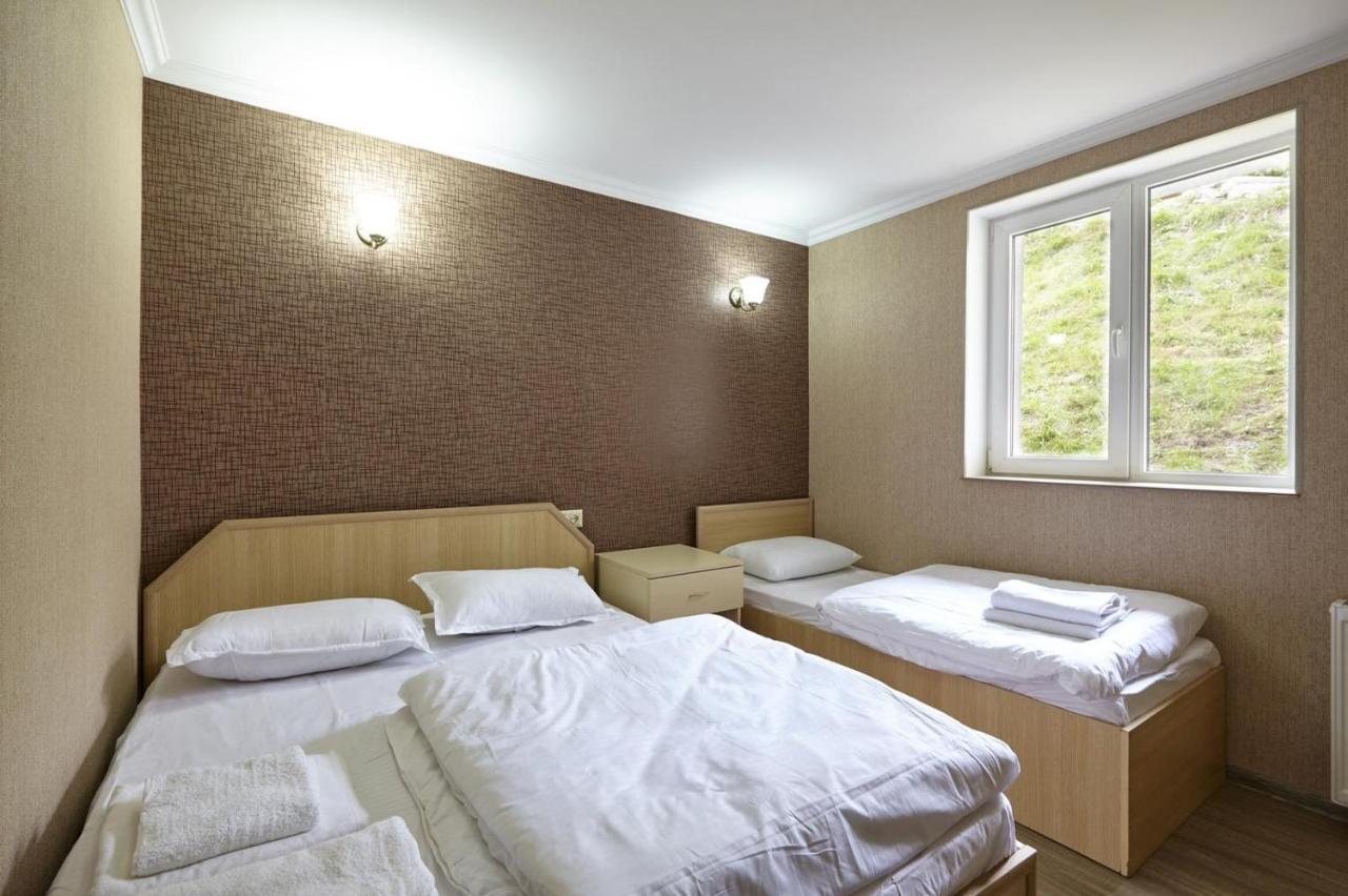 White House Gudauri Hotel Екстериор снимка