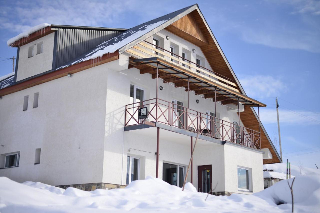 White House Gudauri Hotel Екстериор снимка