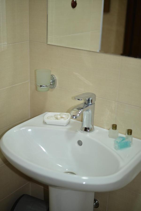 White House Gudauri Hotel Екстериор снимка