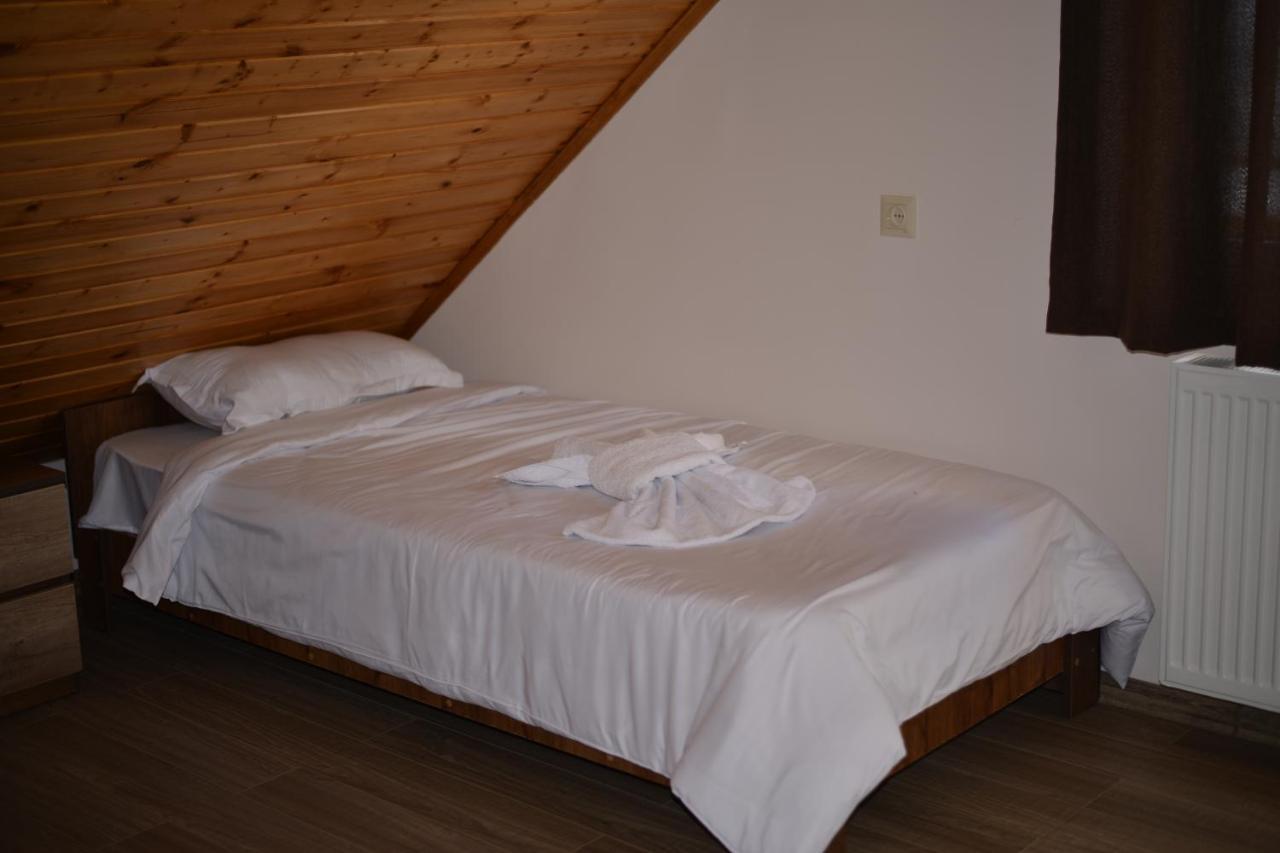 White House Gudauri Hotel Екстериор снимка